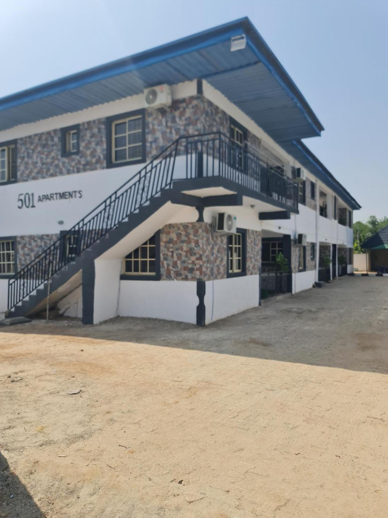 501 Aparthotel Akure Exterior photo