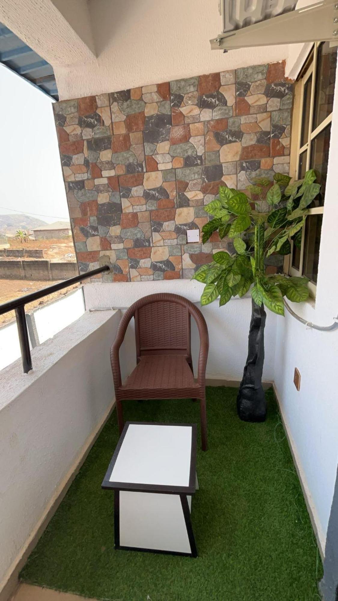 501 Aparthotel Akure Exterior photo